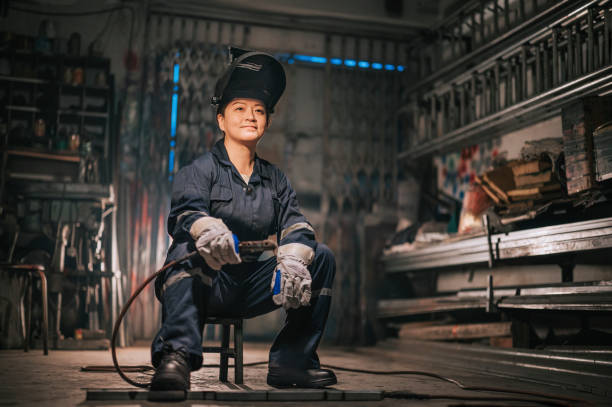  Eslon, CA Welder Pros